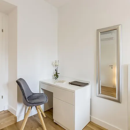 Centro Di Centri Due Guest house