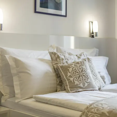 Centro Di Centri Due Guest house 4*